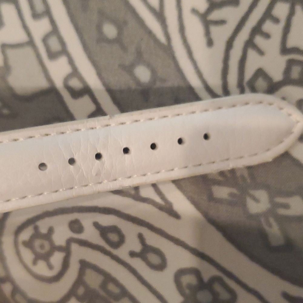 Pineapple watch ๐ - Picture 2 of 5